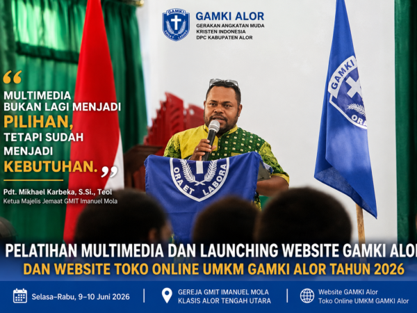 Ketua Majelis Jemaat GMIT Imanuel Mola, Pdt. Michael Karbeka ketika membawa sambutan di acara pembukaan Pelatihan Multimedia dan Launching Website GAMKI Alor, Selasa 9 Juni 2026 di GMIT Imanuel Mola. (Foto: doc GAMKI Alor).